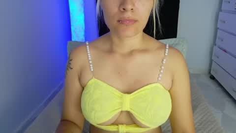 Snapshot of antofoxwbc chatting on 2, 8, 2026 Anto online show from 2, 8, 2026