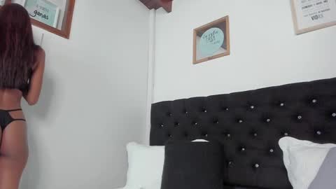 Antonela online show from 1, 12, 2024