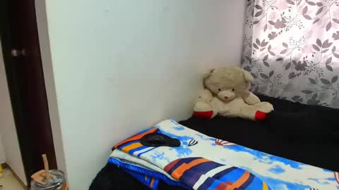 ANTONELLA WILLIAM  INDEPENDIENTE online show from 18, 1, 2025