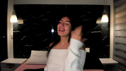 Snapshot of antonella__rouse chatting on 14, 12, 2024 Antonella online show from 14, 12, 2024
