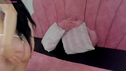 Snapshot of antonella_foxxxx chatting on 4, 5, 2026 antonella_foxxxx online show from 4, 5, 2026