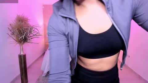  Antonella Grayy  online show from 20, 10, 2025