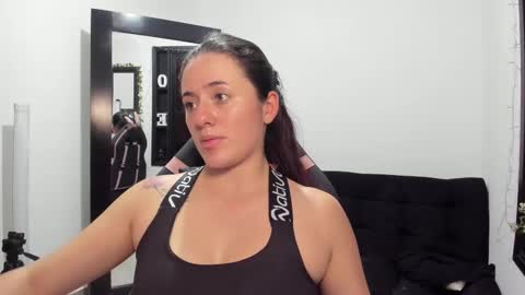 antonella  online show from 7, 3, 2025