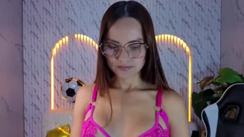 Snapshot of antonella_tx_ chatting on 30, 6, 2026 Follow me.. Live 1430 to 2100 online show from 30, 6, 2026