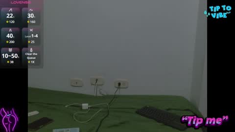 AntonellaAndNoah online show from 8, 2, 2025