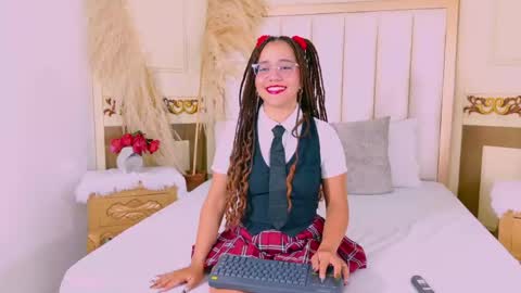 Snapshot of antonellabons chatting on 10, 5, 2026 Antonella online show from 10, 5, 2026