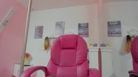 ANTONELLA online show from 10, 2, 2025