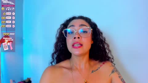 Snapshot of antonellepiercee chatting on 26, 1, 2025 A N T O N E L L E online show from 26, 1, 2025