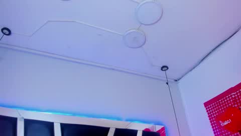 Snapshot of antonellepiercee chatting on 15, 2, 2025 A N T O N E L L E online show from 15, 2, 2025