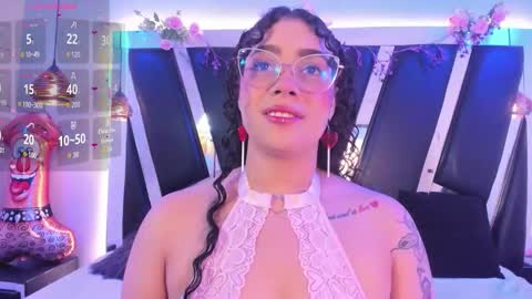 Snapshot of antonellepiercee chatting on 1, 3, 2026 A N T O N E L L E online show from 1, 3, 2026