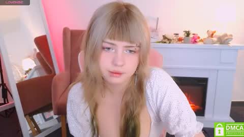 Snapshot of antonia_ferrero chatting on 26, 9, 2025 antonia_ferrero online show from 26, 9, 2025