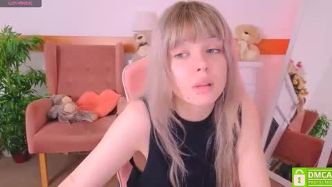 antonia_ferrero online show from 23, 11, 2025