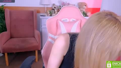 Snapshot of antonia_ferrero chatting on 14, 2, 2026 antonia_ferrero online show from 14, 2, 2026