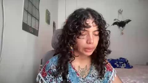 Snapshot of antoniabloom chatting on 2, 12, 2025 Antonia online show from 2, 12, 2025