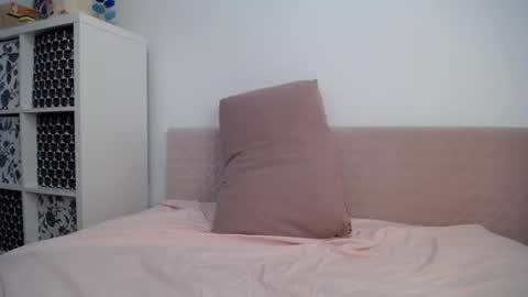 Antonia online show from 16, 1, 2025