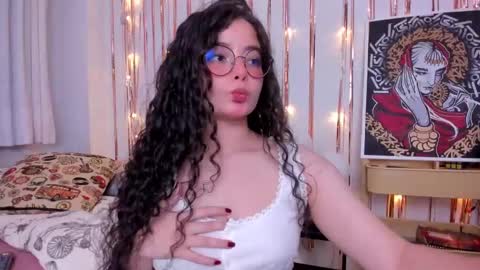 Antonia online show from 23, 1, 2025