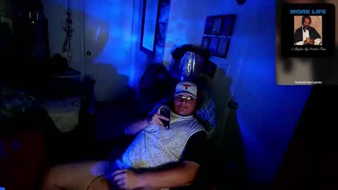 Snapshot of antonnastyfreak chatting on 12, 11, 2025 antonnastyfreak online show from 12, 11, 2025