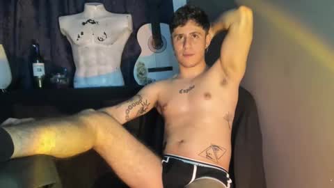 Snapshot of antonnello_ chatting on 25, 9, 2025 antonnello_ online show from 25, 9, 2025