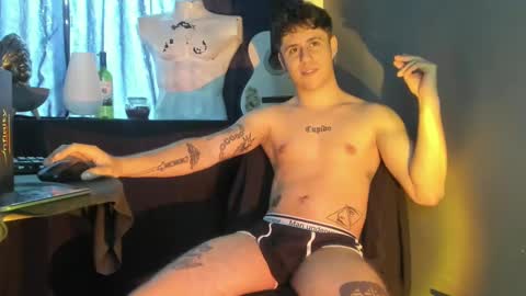Snapshot of antonnello_ chatting on 26, 9, 2025 antonnello_ online show from 26, 9, 2025