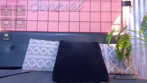 Snapshot of antony_bigdick_ chatting on 25, 4, 2026 Juan Camilo online show from 25, 4, 2026