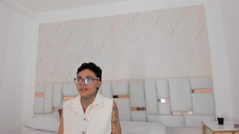 Snapshot of antony_d_ossa chatting on 12, 4, 2026 antony_d_ossa online show from 12, 4, 2026