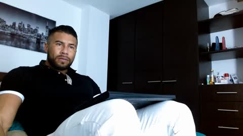 Snapshot of antonydangelo chatting on 1, 1, 2025 ANTONY D ANGELO online show from 1, 1, 2025