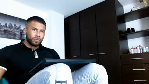 Snapshot of antonydangelo chatting on 3, 1, 2025 ANTONY D ANGELO online show from 3, 1, 2025