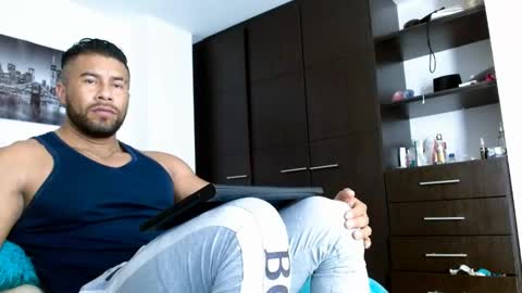 Snapshot of antonydangelo chatting on 14, 1, 2025 ANTONY D ANGELO online show from 14, 1, 2025