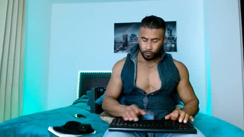 Snapshot of antonydangelo chatting on 24, 1, 2025 ANTONY D ANGELO online show from 24, 1, 2025