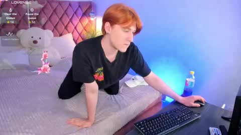 Snapshot of antonylewis chatting on 2, 6, 2026 YummyTony online show from 2, 6, 2026