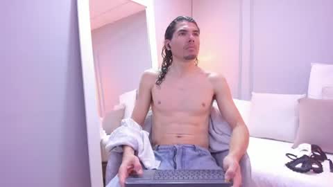 Snapshot of antonystone_ chatting on 21, 7, 2026 Antony Stone online show from 21, 7, 2026
