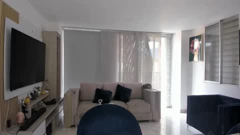 Snapshot of antotss chatting on 10, 10, 2025 Maria Antonia online show from 10, 10, 2025