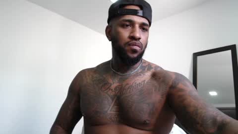 antwanblack11 online show from 8, 12, 2024