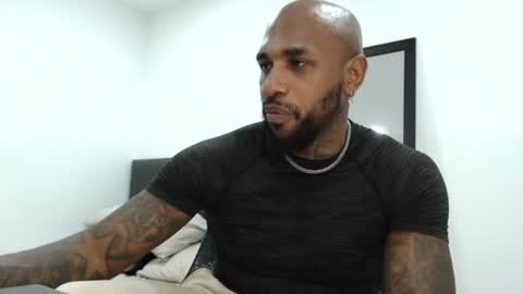 antwanblack11 online show from 31, 1, 2025