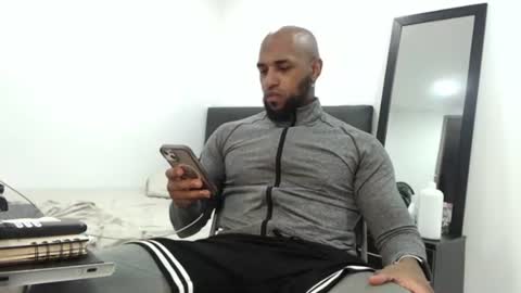 antwanblack11 online show from 1, 10, 2025