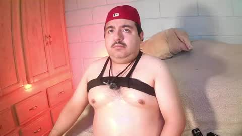 Snapshot of anuarfox chatting on 5, 8, 2026 AnuarFox online show from 5, 8, 2026