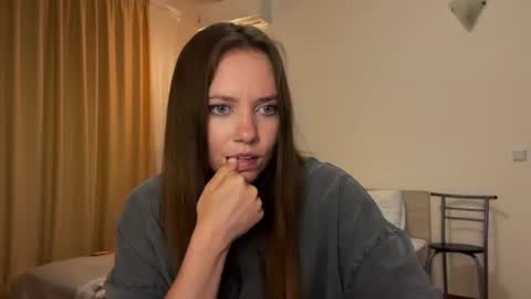 Snapshot of anuetta chatting on 22, 7, 2026 Aneutta online show from 22, 7, 2026