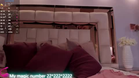 Snapshot of anyi_sweet_titss chatting on 26, 10, 2025 Anyi online show from 26, 10, 2025