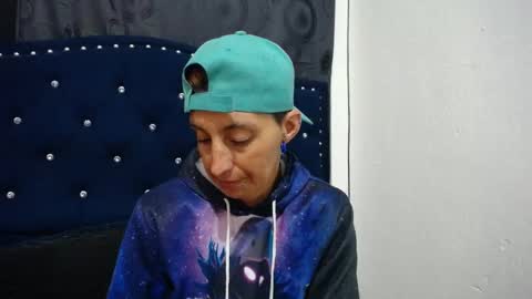 anyu online show from 13, 12, 2024