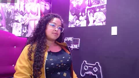 Any  online show from 4, 12, 2025