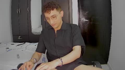Snapshot of aogut17 chatting on 30, 6, 2026 aogut17 online show from 30, 6, 2026