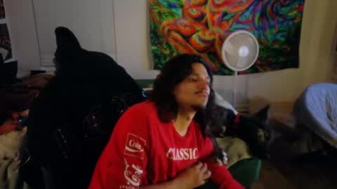 ApacheWithWebcam online show from 25, 4, 2026