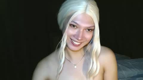 Roman Goddess online show from 25, 12, 2024