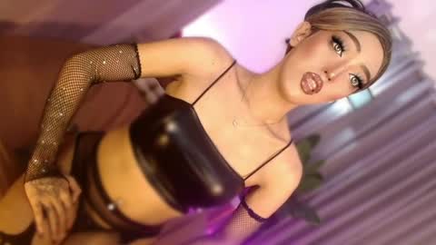 Snapshot of aphrodite_may chatting on 8, 5, 2026 kathryn online show from 8, 5, 2026