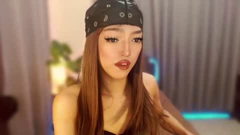 Snapshot of aphrodite_may chatting on 25, 6, 2026 kathryn online show from 25, 6, 2026