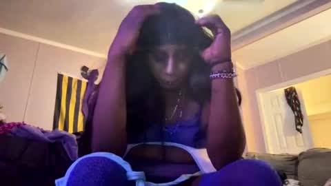 Snapshot of aphrodites__aphrodisiac chatting on 28, 10, 2025 aphrodites__aphrodisiac online show from 28, 10, 2025