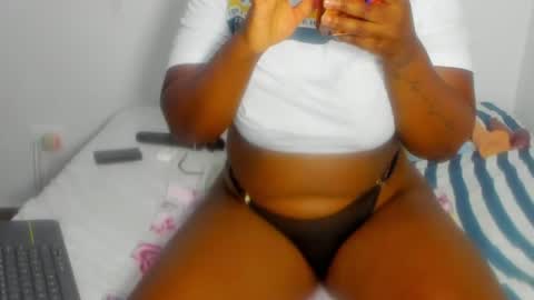 Snapshot of aphrodites_ass chatting on 13, 7, 2026 Tati Colombian online show from 13, 7, 2026
