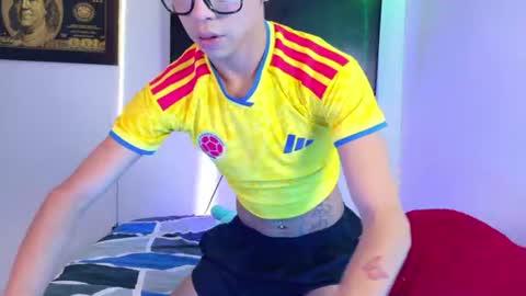 Snapshot of apolo_prince1 chatting on 17, 6, 2026 Apolo online show from 17, 6, 2026