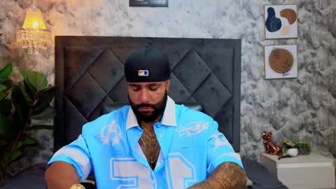 Apolo online show from 2, 11, 2025