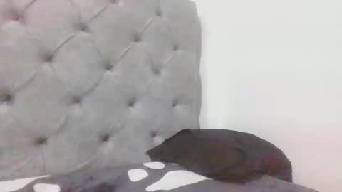 Snapshot of apoloblackbig chatting on 19, 2, 2025 apoloblackbig online show from 19, 2, 2025